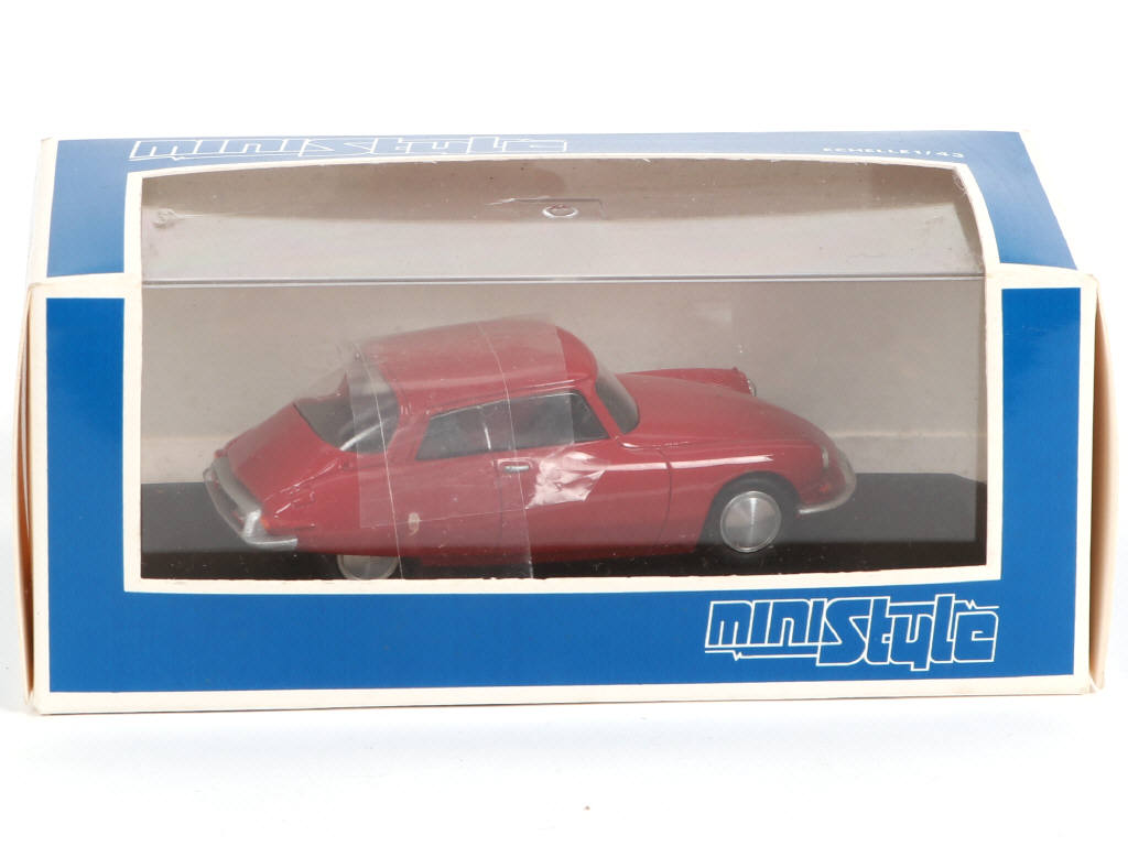 Lot 300 - MINISTYLE (FRANCE) (1)