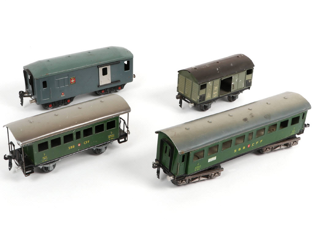 Lot 55 - DIVERS (SUISSE) (4)
