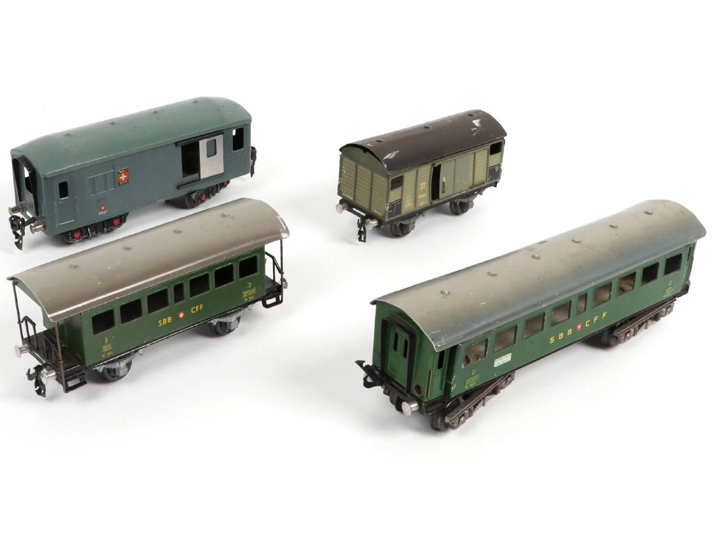 Lot 55 - DIVERS (SUISSE) (4)