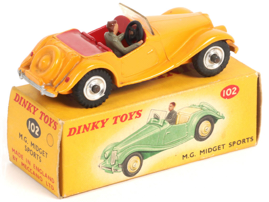 Lot 555 - DINKY TOYS (GB) (1)