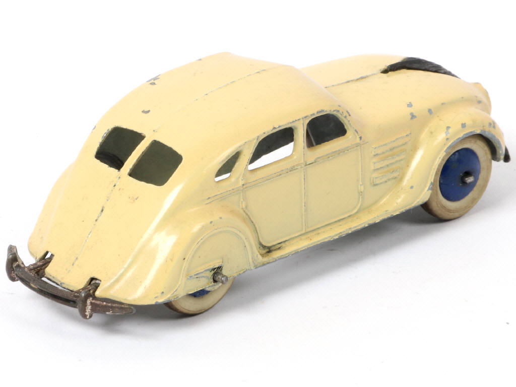 Lot 518 - DINKY TOYS (GB) (1)