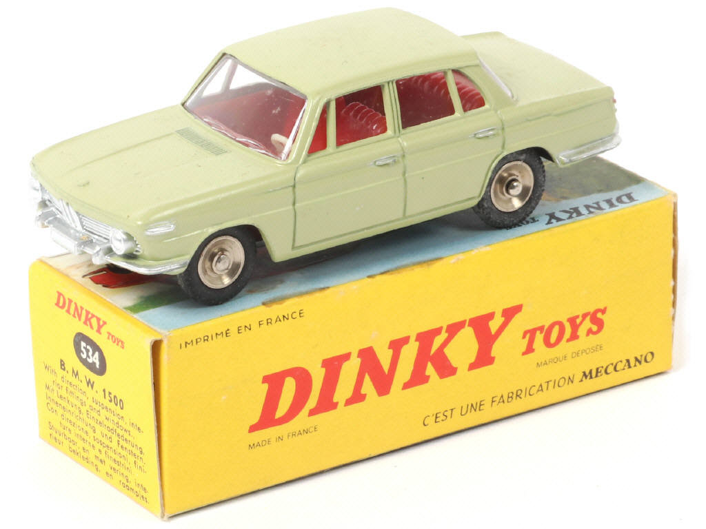 Lot 442 - DINKY TOYS (FRANCE) (1)