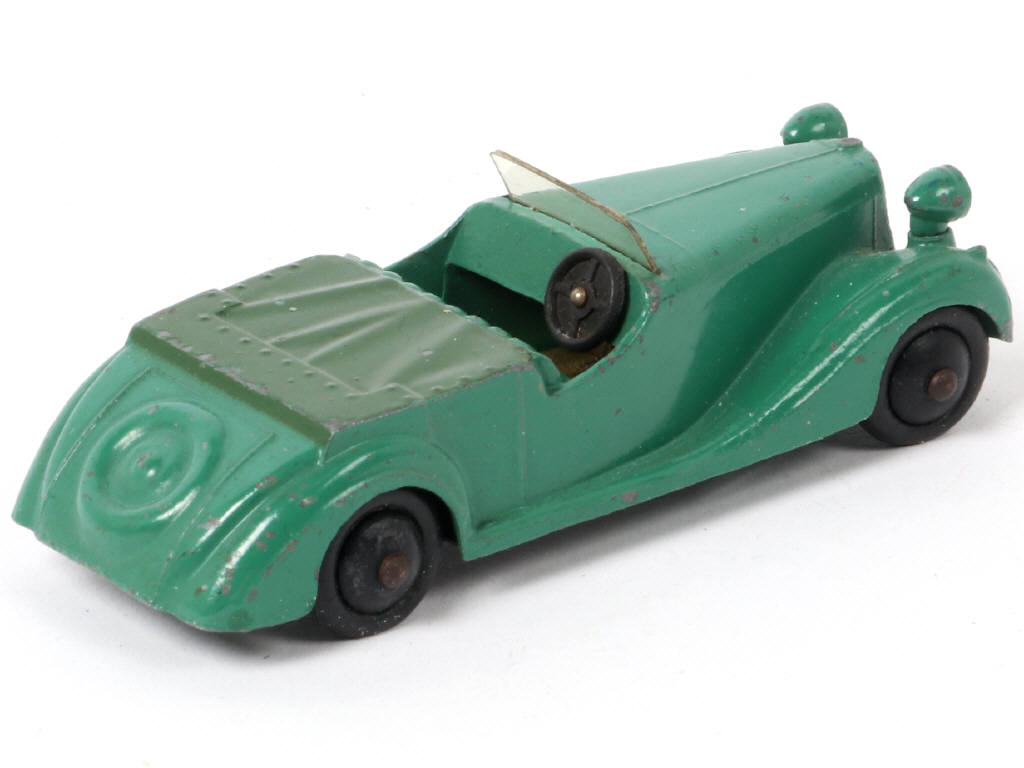 Lot 528 - DINKY TOYS (GB) (1)