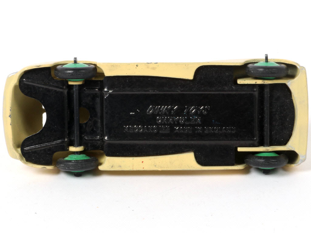 Lot 535 - DINKY TOYS (GB) (1)