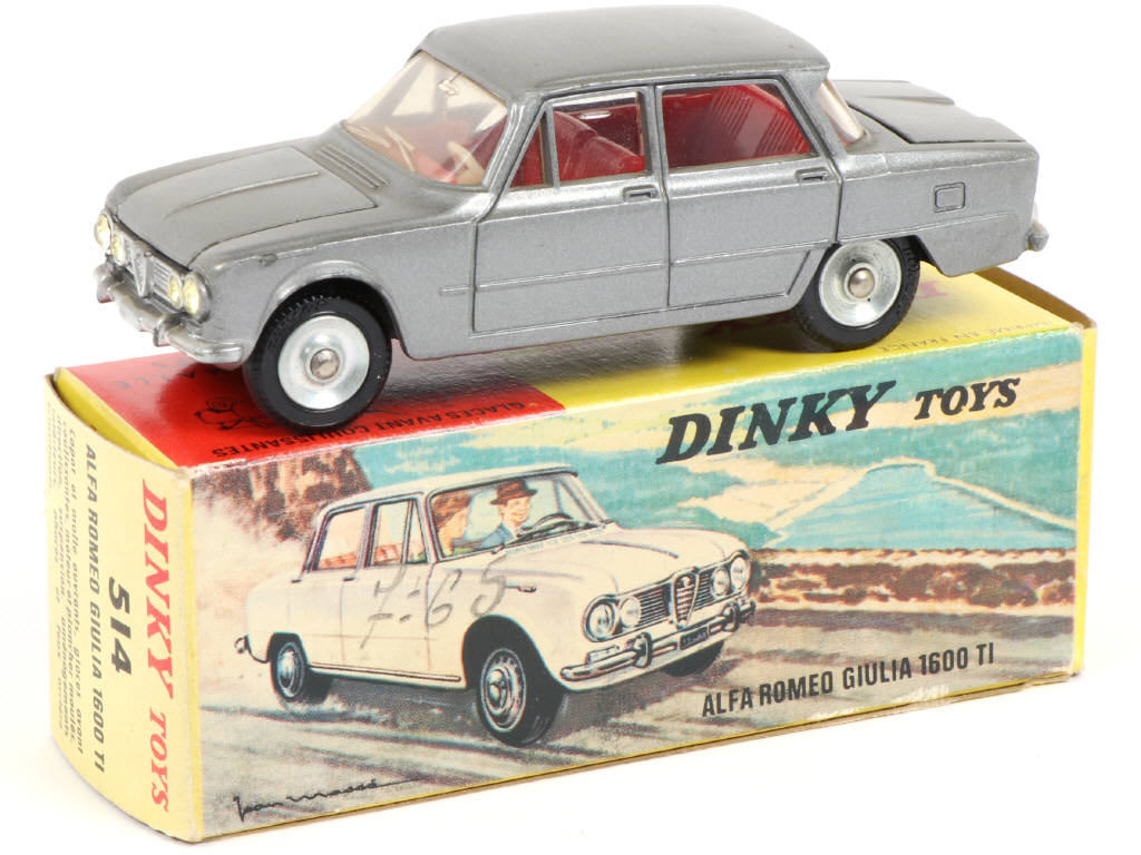 Lot 429 - DINKY TOYS (FRANCE) (1)