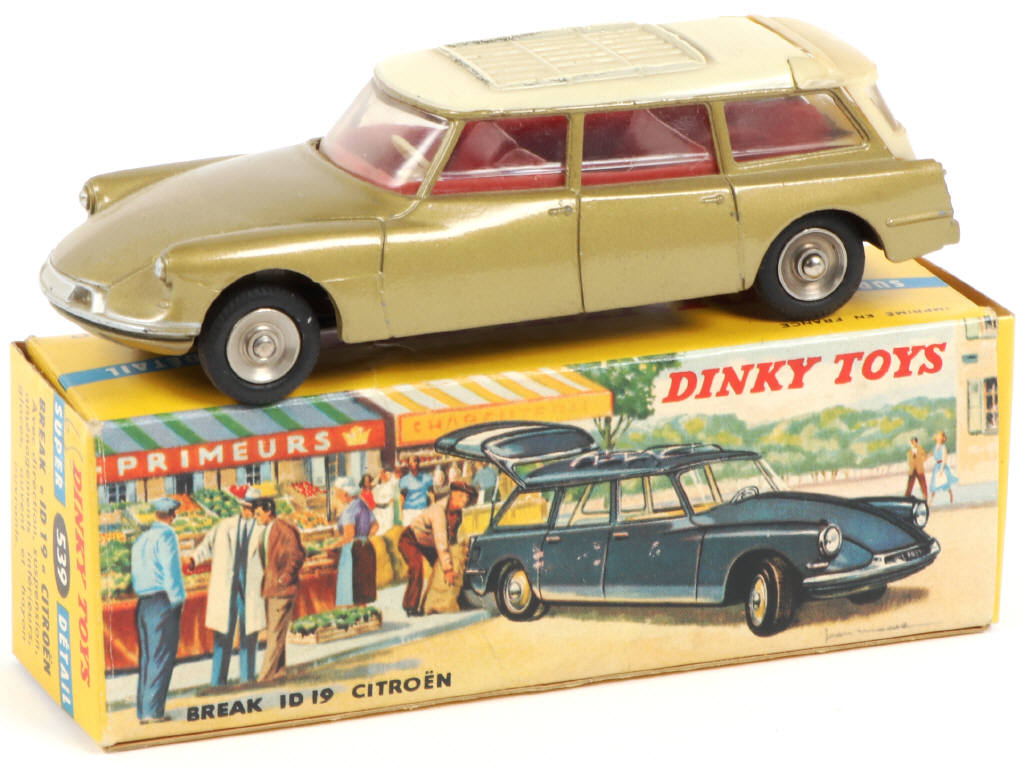 Lot 420 - DINKY TOYS (FRANCE) (1)