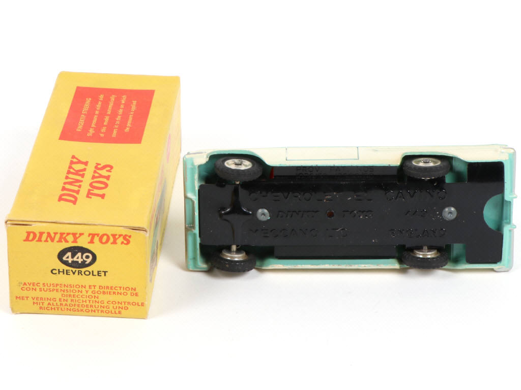 Lot 563 - DINKY TOYS (GB) (1)