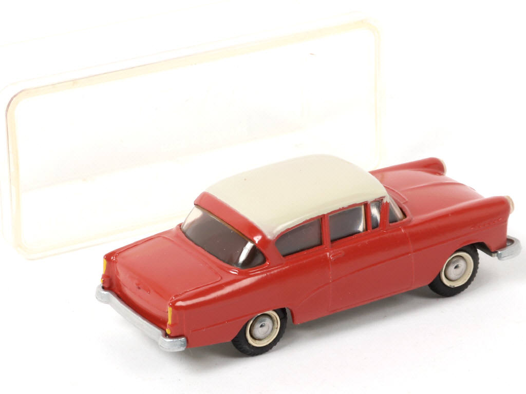 Lot 119 - TEKNO (DANEMARK) (1)