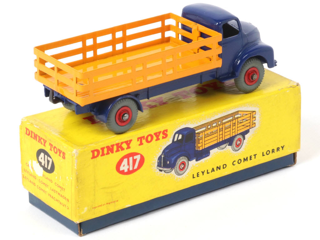 Lot 584 - DINKY TOYS (GB) (1)