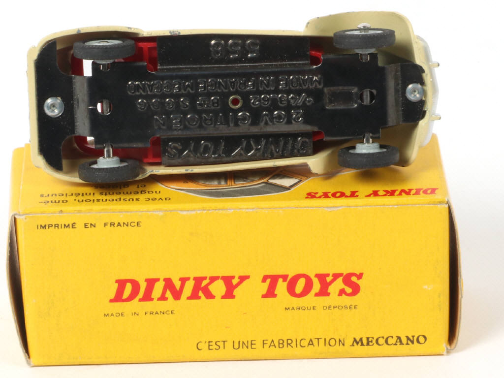 Lot 410 - DINKY TOYS (FRANCE) (1)