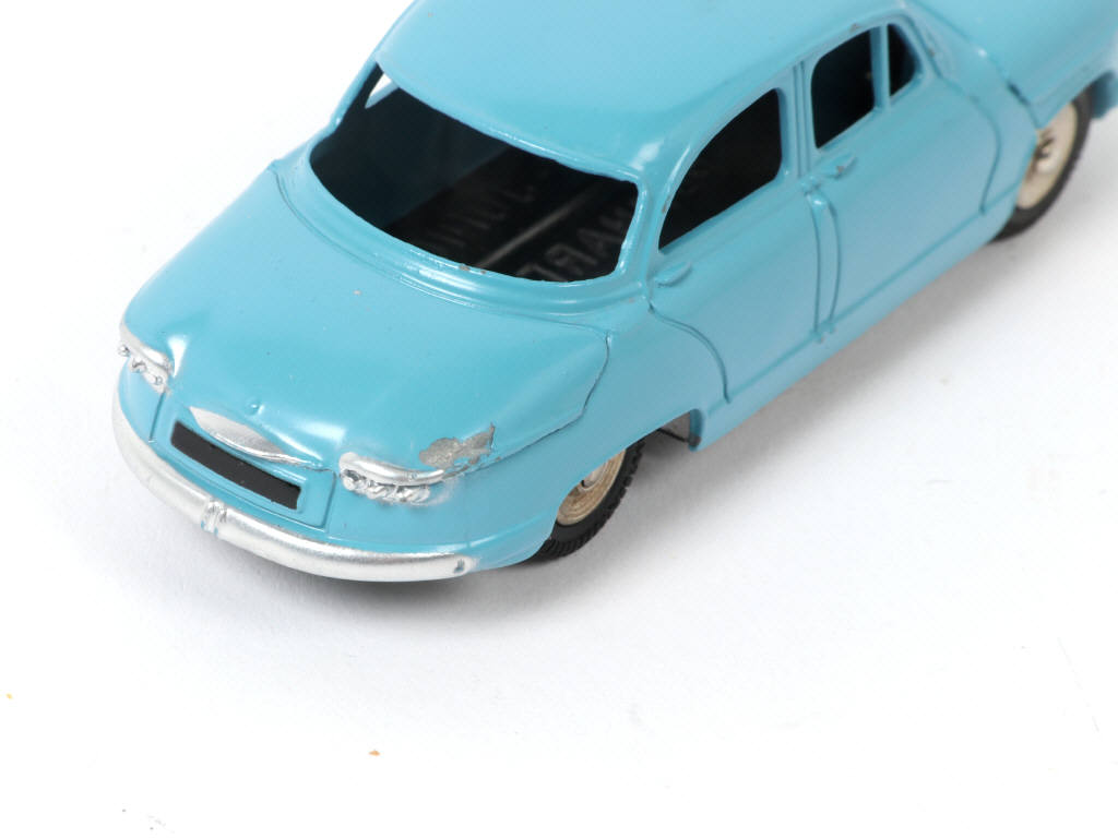 Lot 290 - DINKY TOYS (FRANCE) Série JUNIOR (1)