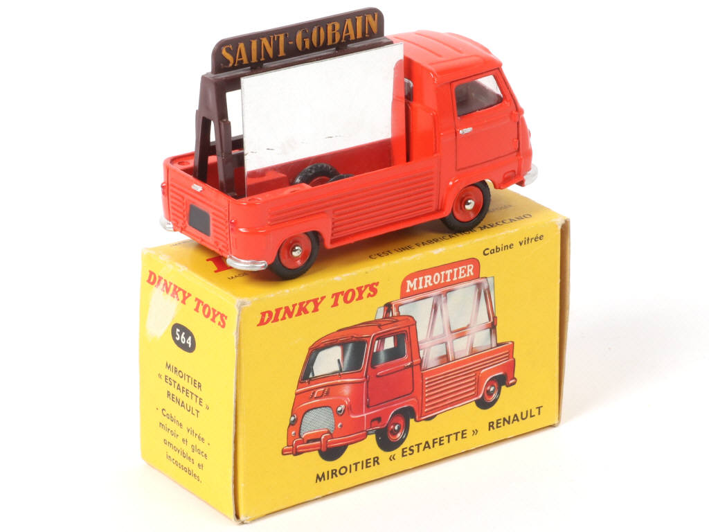Lot 485 - DINKY TOYS (FRANCE) (1)
