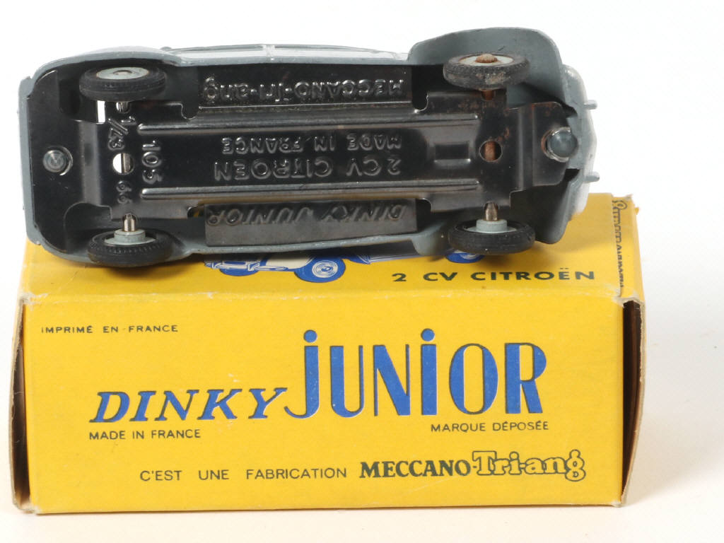 Lot 296 - DINKY TOYS (FRANCE) Série JUNIOR (1)