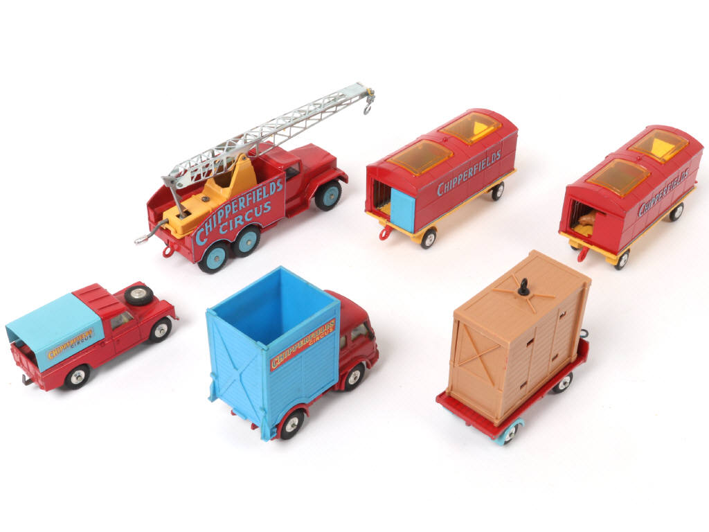 Lot 210 - CORGI TOYS (GB) (1)