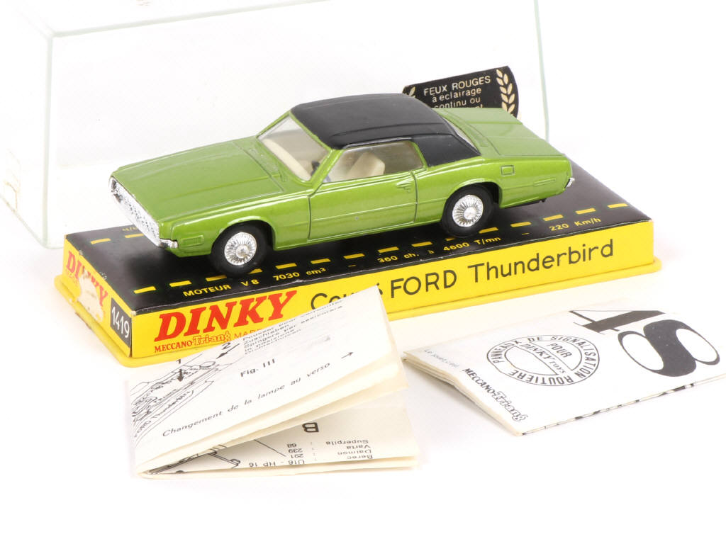 Lot 463 - DINKY TOYS (FRANCE) (1)