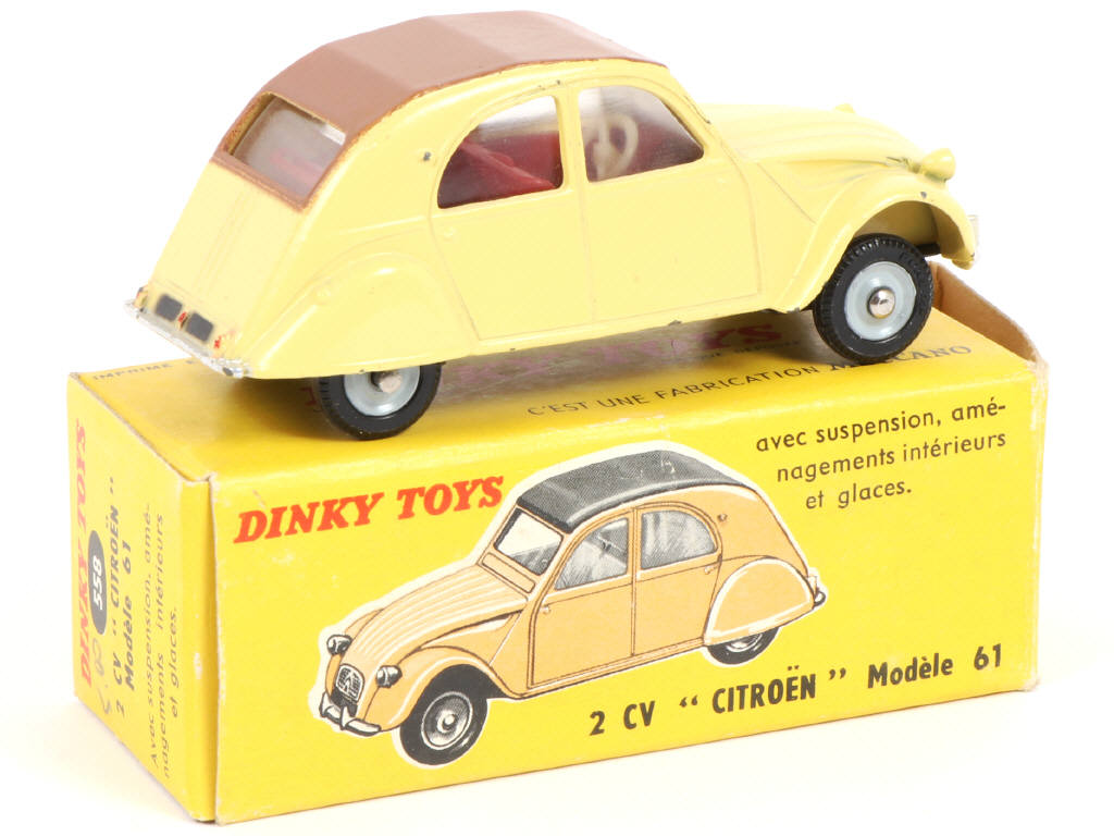 Lot 409 - DINKY TOYS (FRANCE) (1)