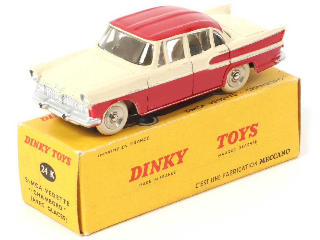 Lot 361 - DINKY TOYS (FRANCE) (1)