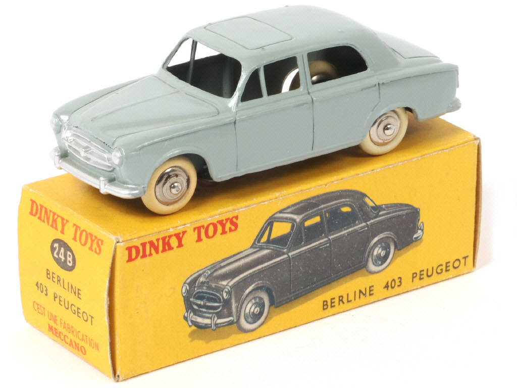 Lot 344 - DINKY TOYS (FRANCE) (1)