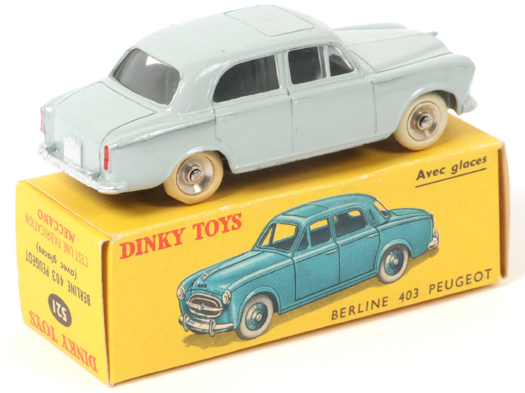Lot 345 - DINKY TOYS (FRANCE) (1)