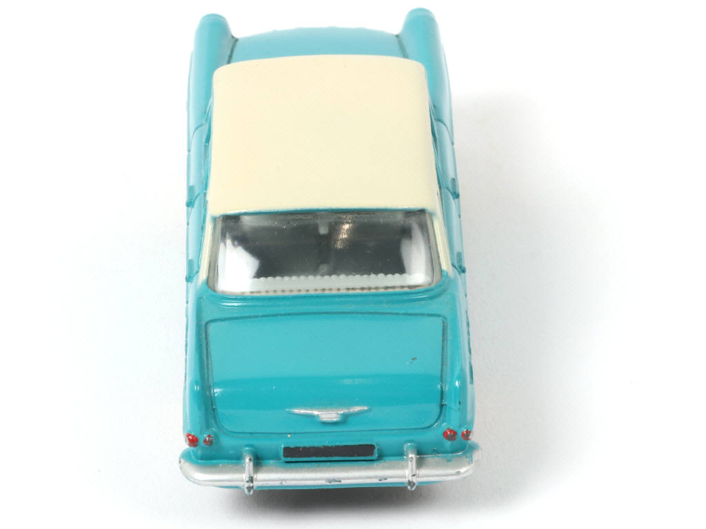 Lot 440 - DINKY TOYS (FRANCE) (1)