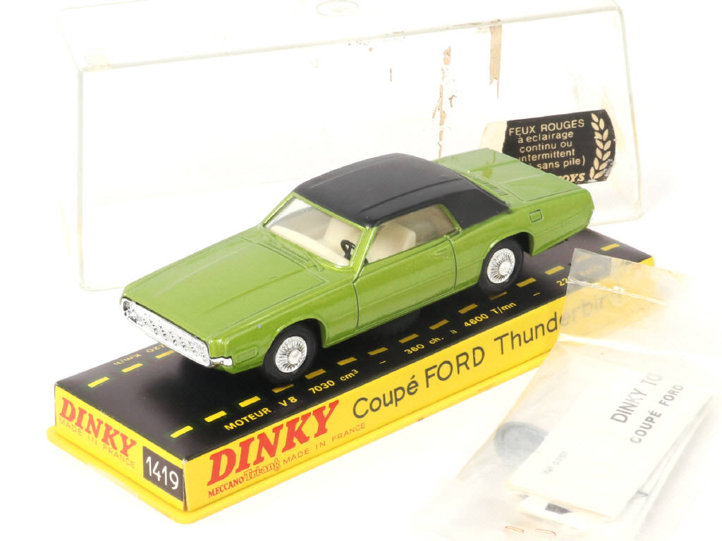 Lot 464 - DINKY TOYS (FRANCE) (1)