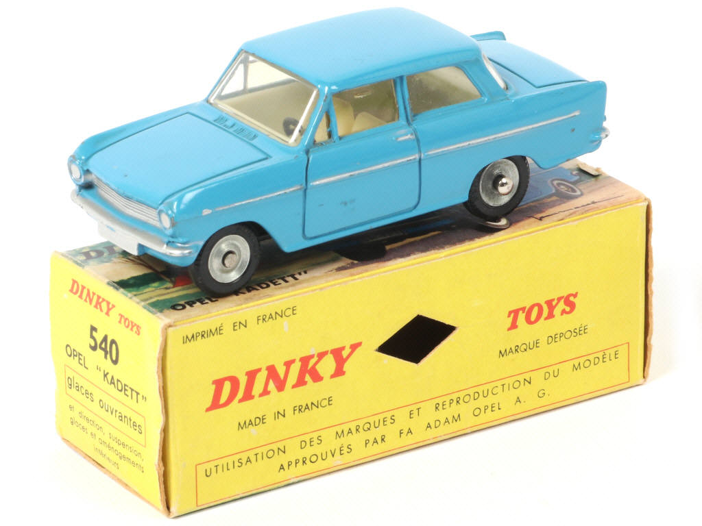 Lot 434 - DINKY TOYS (FRANCE) (1)