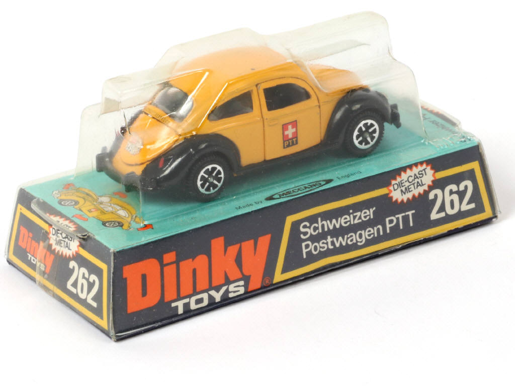 Lot 574 - DINKY TOYS (GB) (1)