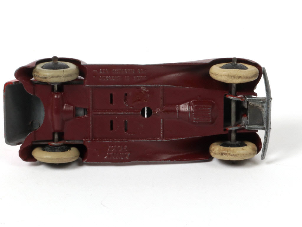 Lot 523 - DINKY TOYS (GB) (1)