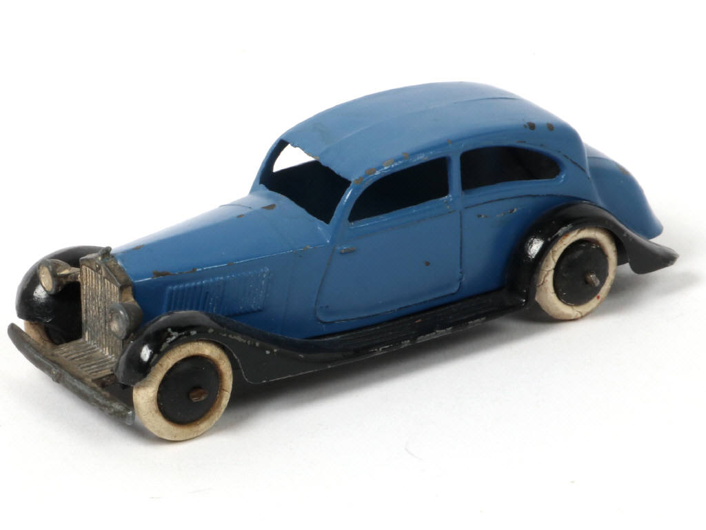Lot 519 - DINKY TOYS (GB) (1)