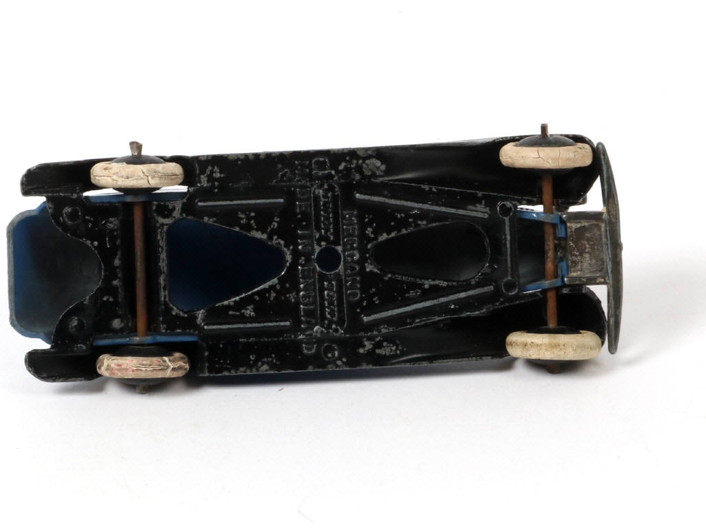 Lot 519 - DINKY TOYS (GB) (1)