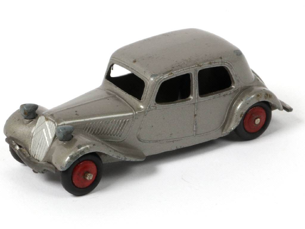 Lot 314 - DINKY TOYS (FRANCE) (1)