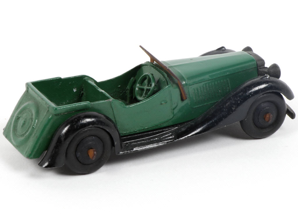 Lot 522 - DINKY TOYS (GB) (1)