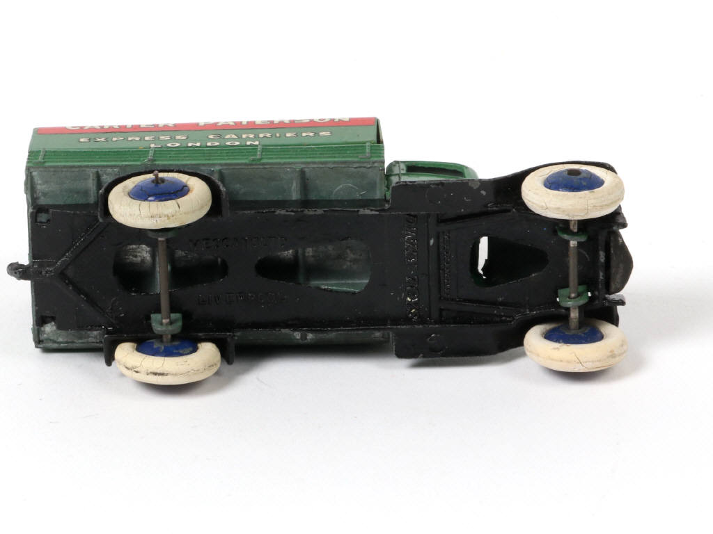 Lot 540 - DINKY TOYS (GB) (1)