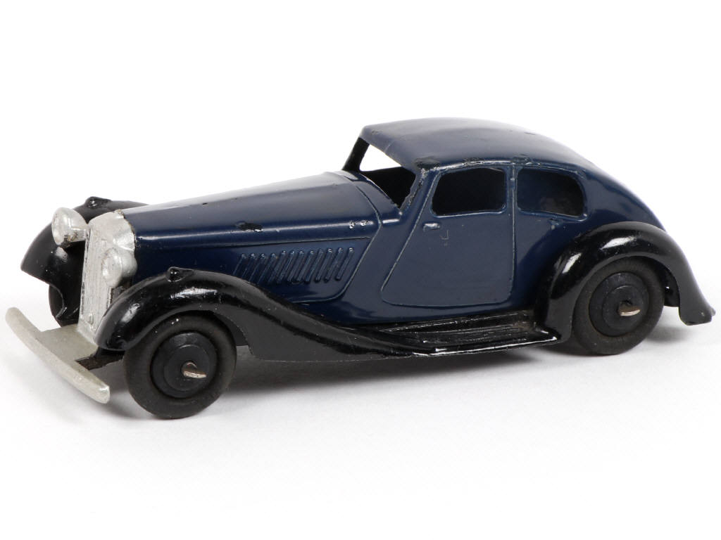 Lot 244 - DINKY TOYS (GB) (1)