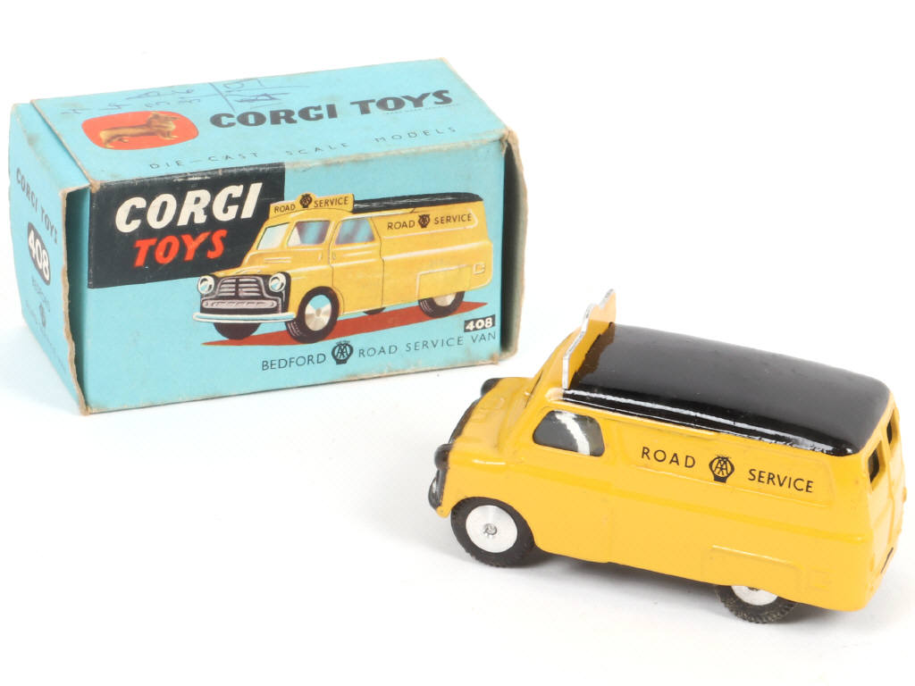 Lot 146 - CORGI TOYS (GB) (1)
