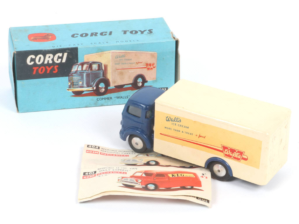 Lot 147 - CORGI TOYS (GB) (1)