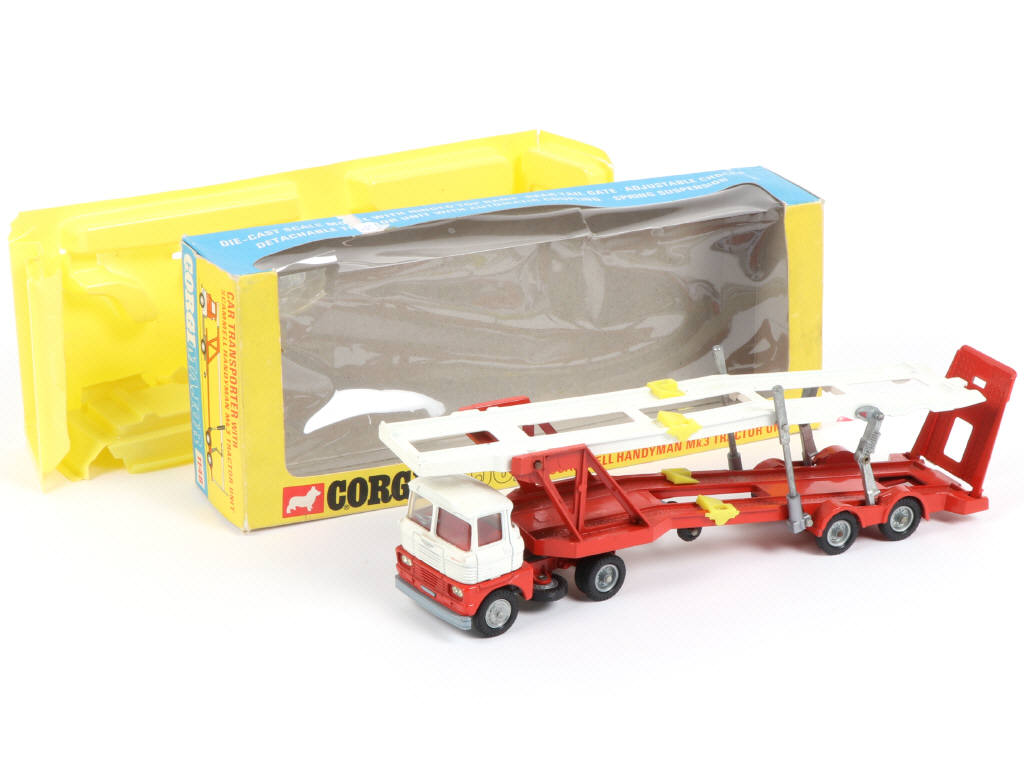 Lot 150 - CORGI TOYS (GB) (1)