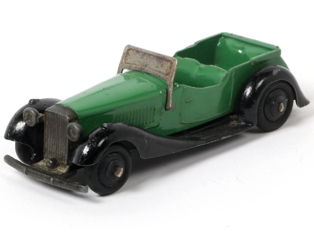 Lot 248 - DINKY TOYS (GB) (1)