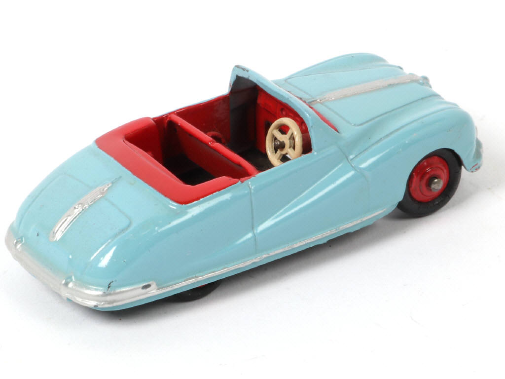 Lot 254 - DINKY TOYS (GB) (1)