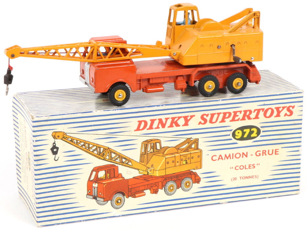Lot 280 - DINKY TOYS (GB) (1)