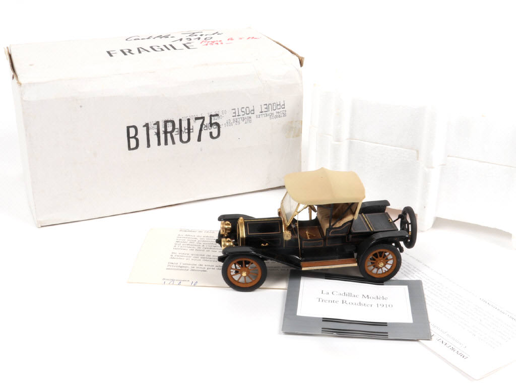 Lot 42 - FRANKLIN MINT (USA) (1)