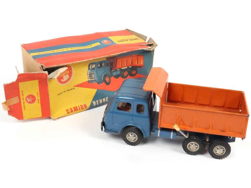 Lot 67 - JOUSTRA (FRANCE) (1)