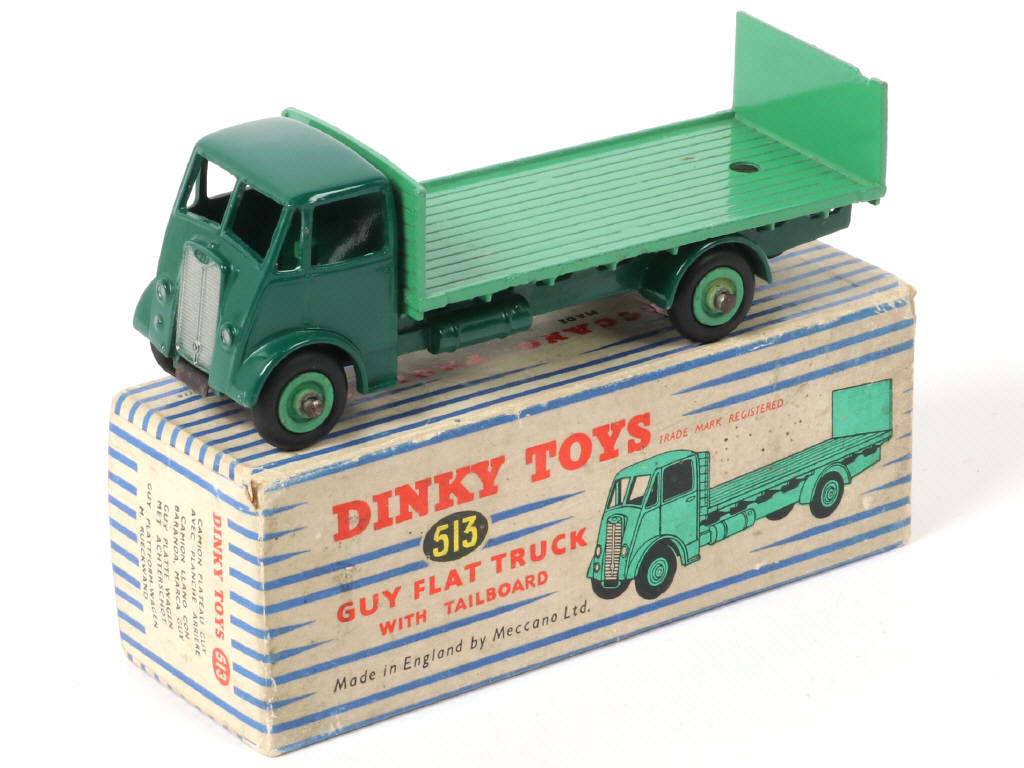 Lot 277 - DINKY TOYS (GB) (1)