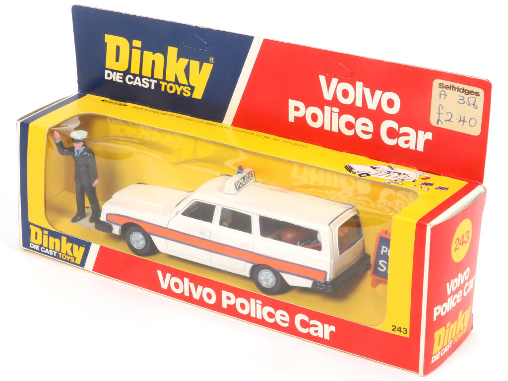 Lot 272 - DINKY TOYS (GB) (1)