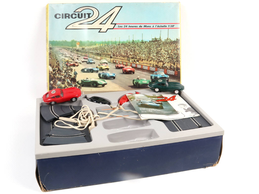 Lot 3 - CIRCUIT 24 (FRANCE) (1)