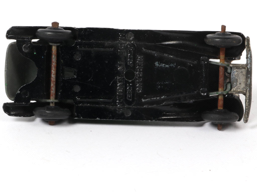 Lot 236 - DINKY TOYS (GB) (1)