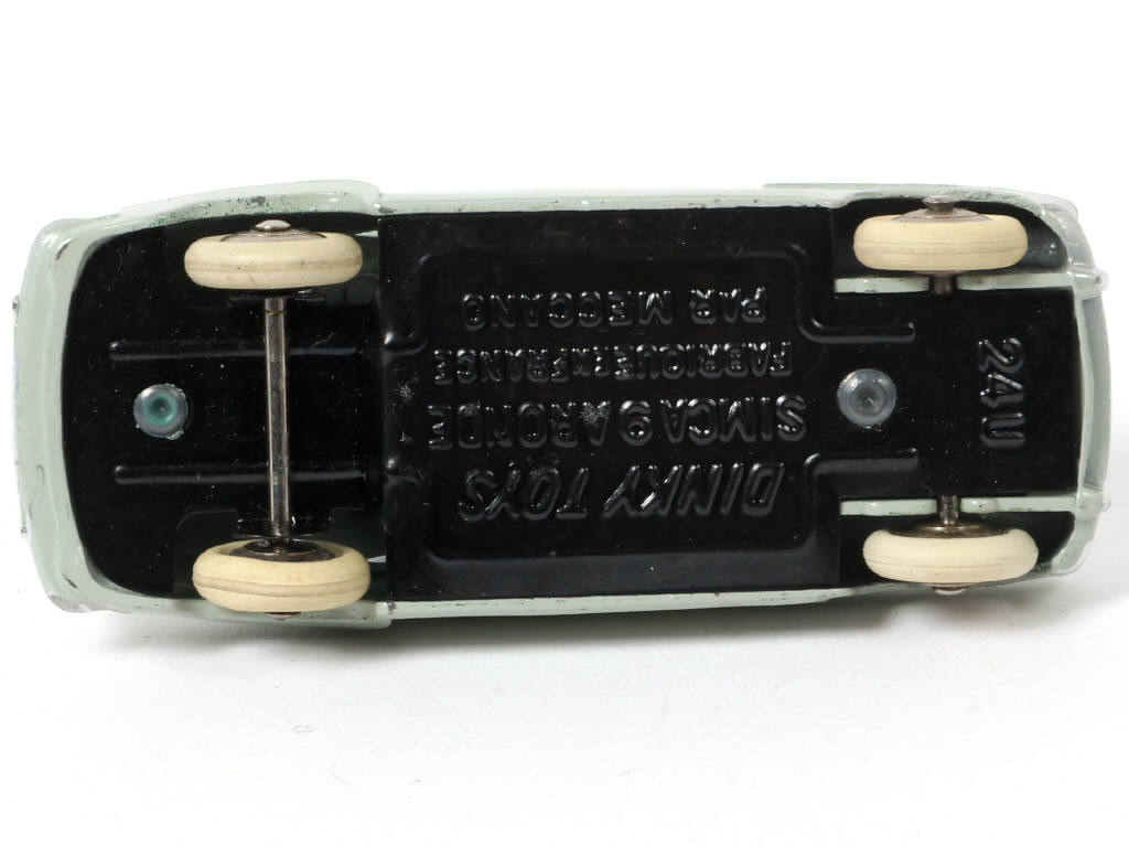 Lot 302 - DINKY TOYS (FRANCE) (1)