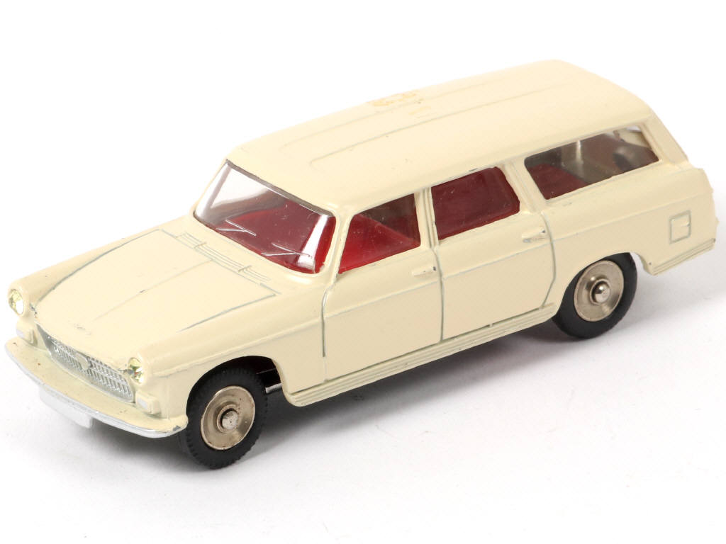 Lot 305 - DINKY TOYS (FRANCE) (1)