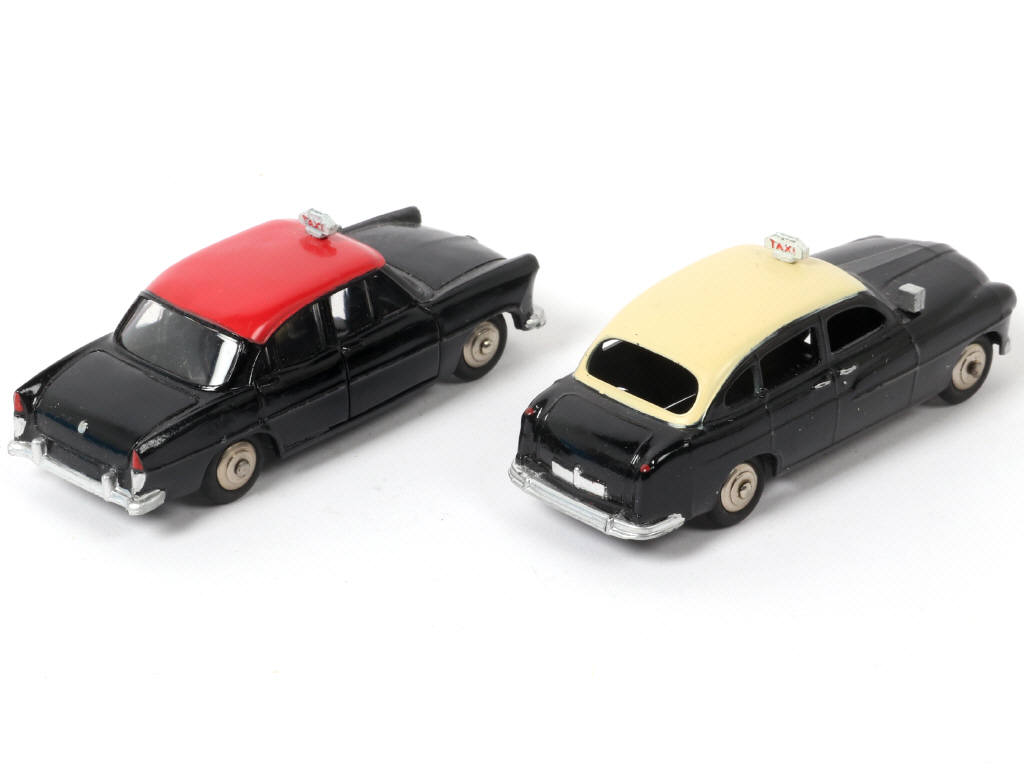 Lot 341 - DINKY TOYS (FRANCE) (2)