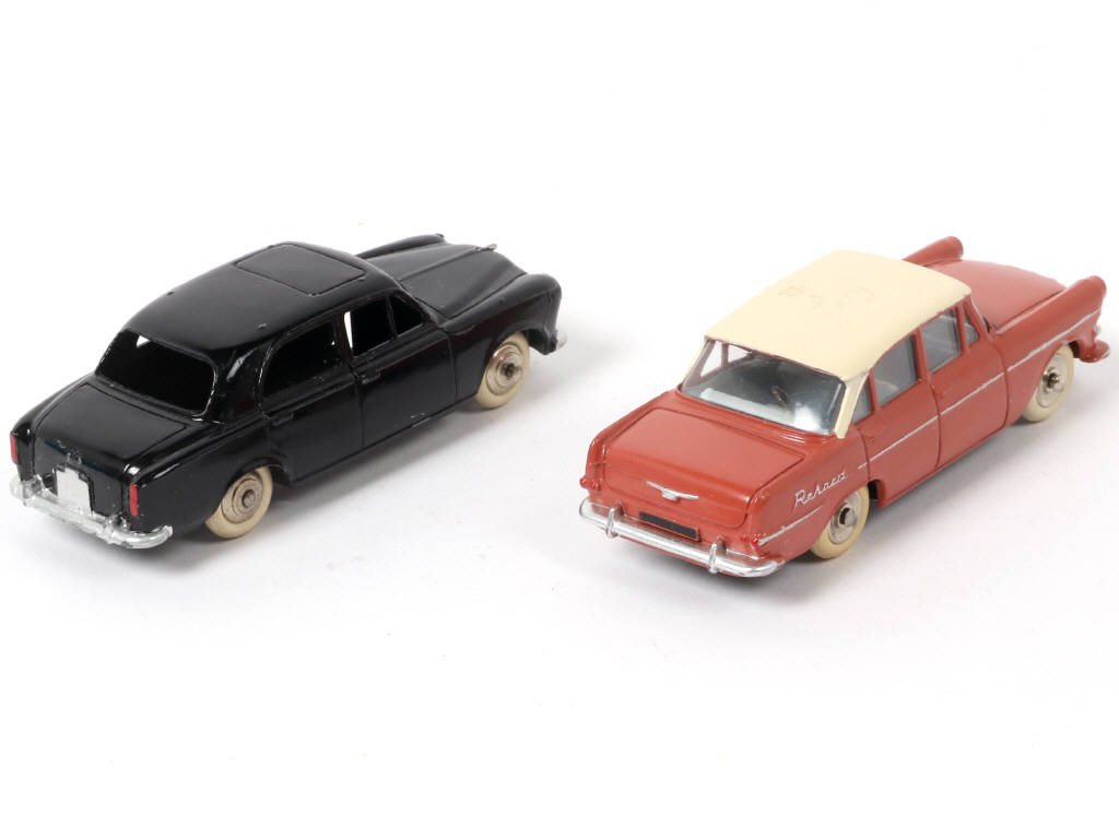 Lot 342 - DINKY TOYS (FRANCE) (2)